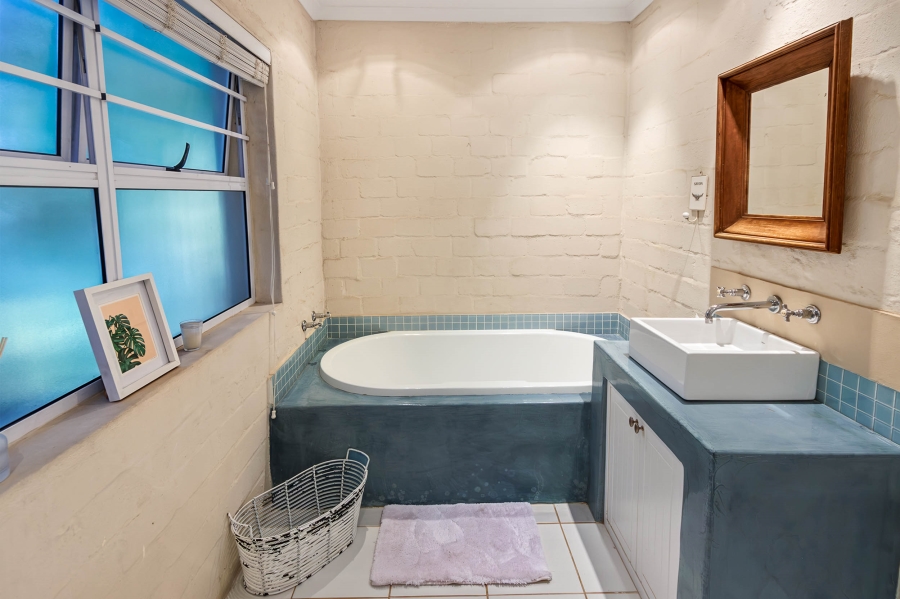 3 Bedroom Property for Sale in Jonkershoogte Western Cape
